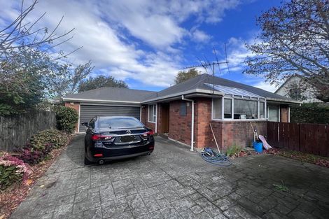 Photo of property in 2/19 Siska Place, Upper Riccarton, Christchurch, 8041