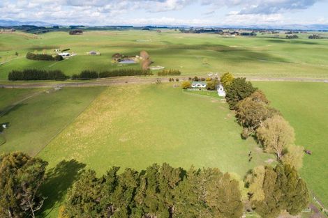 Photo of property in 161 Cemetery Road, Sanson, Palmerston North, 4479