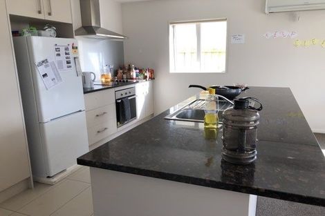 Photo of property in 26 Pipipi Crescent, Takanini, 2112