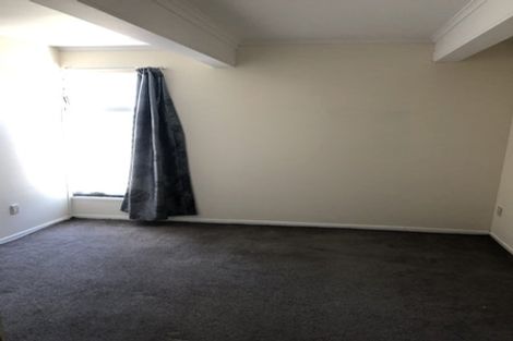 Photo of property in 68-70 Pirie Street, Mount Victoria, Wellington, 6011
