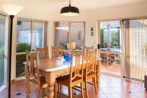 Photo of property in 21 Highcrest Heights, Westmorland, Christchurch, 8025