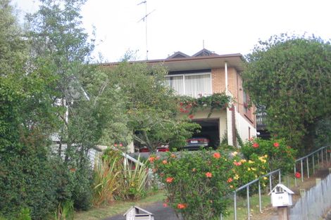 Photo of property in 2/37 Gretel Place, Hillcrest, Auckland, 0627