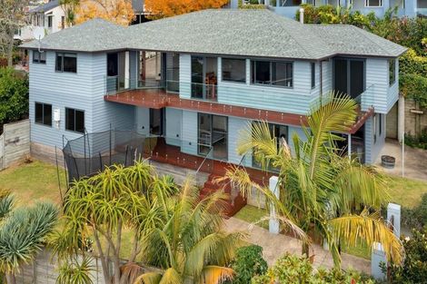Photo of property in 7a Elizabeth Place, Mairangi Bay, Auckland, 0630