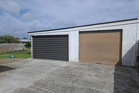 Photo of property in 35 Camellia Avenue, Bell Block, New Plymouth, 4312
