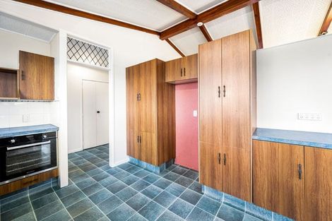 Photo of property in 5 Rameses Place, Pomare, Rotorua, 3015