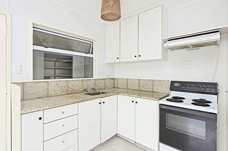 Photo of property in 2/69 Meeanee Road, Taradale, Napier, 4112