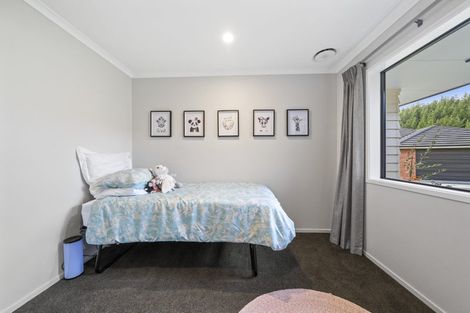 Photo of property in 7 Weatherdeck Close, Whitby, Porirua, 5024