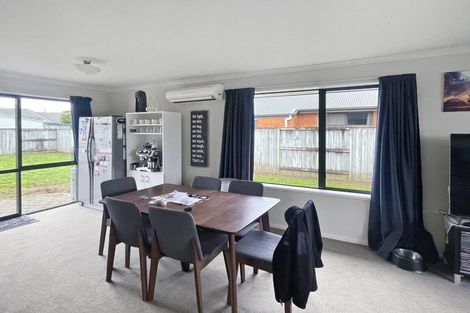 Photo of property in 41 Wentworth Drive, Rototuna North, Hamilton, 3210