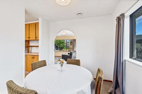 Photo of property in 72 Kapanui Road, Waikanae, 5036