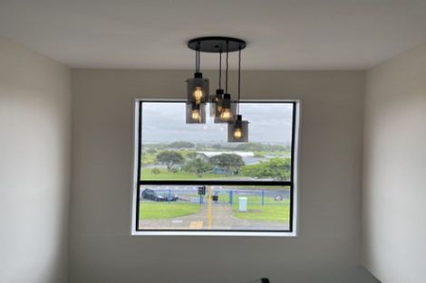Photo of property in 26a Reeves Road, Pakuranga, Auckland, 2010