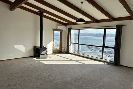 Photo of property in 421 Muritai Road, Eastbourne, Lower Hutt, 5013