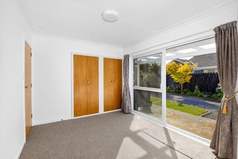 Photo of property in 1/23 Tuirau Place, Ilam, Christchurch, 8041