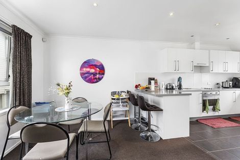 Photo of property in 7/60 Owen Street, Newtown, Wellington, 6021