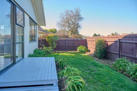 Photo of property in 1/29 Kuaka Crescent, Bromley, Christchurch, 8062