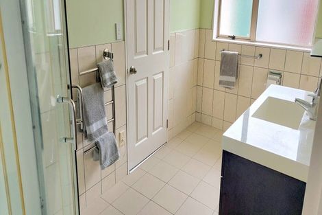 Photo of property in 37 Motutapu Avenue, Manly, Whangaparaoa, 0930