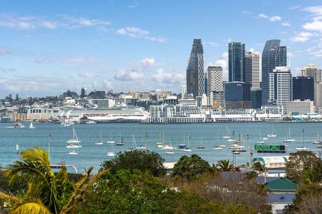 Photo of property in 6/6 Bruce Street, Northcote Point, Auckland, 0627