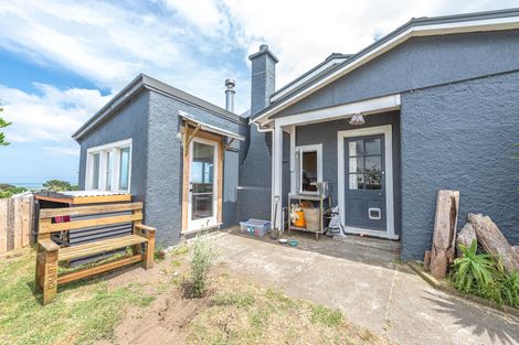 Photo of property in 157 Cornfoot Street, Castlecliff, Whanganui, 4501