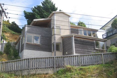 Photo of property in 23 Doris Gordon Crescent, Crofton Downs, Wellington, 6035