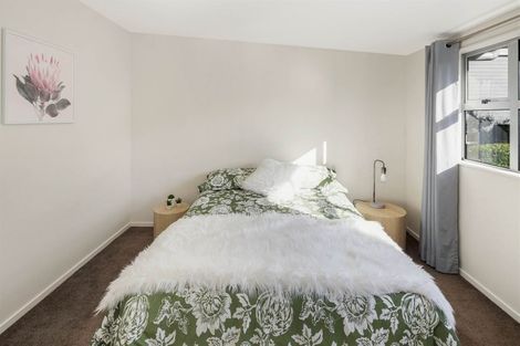 Photo of property in 10 Erlestoke Crescent, Churton Park, Wellington, 6037