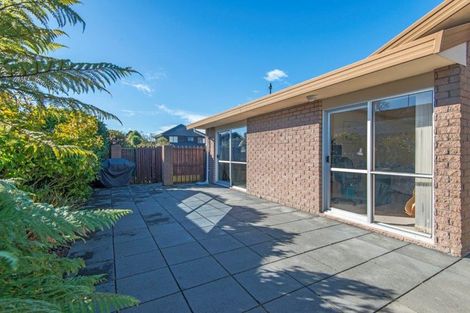Photo of property in 11 Harkness Place Avonhead Christchurch City