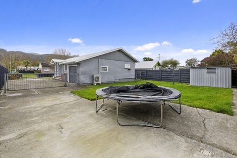 Photo of property in 9 Bonnie Glen Crescent, Ebdentown, Upper Hutt, 5018
