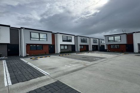 Photo of property in 10/5 Hikurangi Street, Te Atatu Peninsula, Auckland, 0610