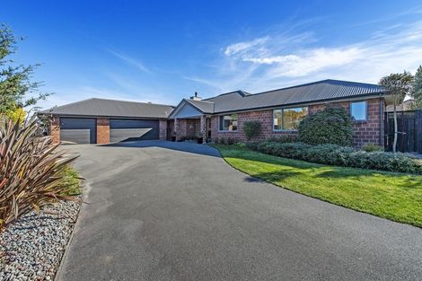 Photo of property in 15 Cameron Crescent, Rolleston, 7614