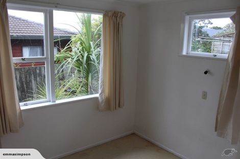 Photo of property in 1/51 Deep Creek Road, Waiake, Auckland, 0630