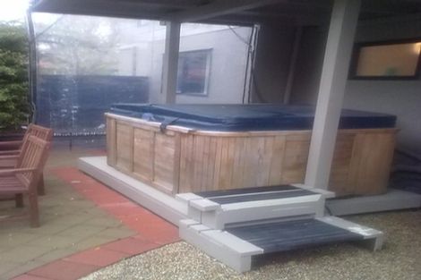 Photo of property in 141 West Harbour Drive, West Harbour, Auckland, 0618