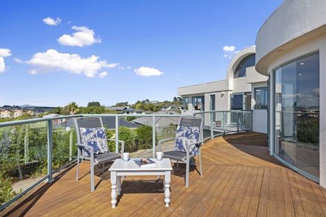 Photo of property in 5 Castaway Place, Gulf Harbour, Whangaparaoa, 0930