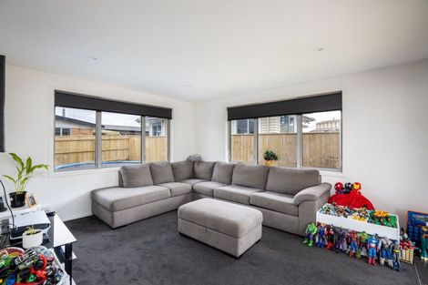 Photo of property in 11a Cutfield Street, Inglewood, 4330