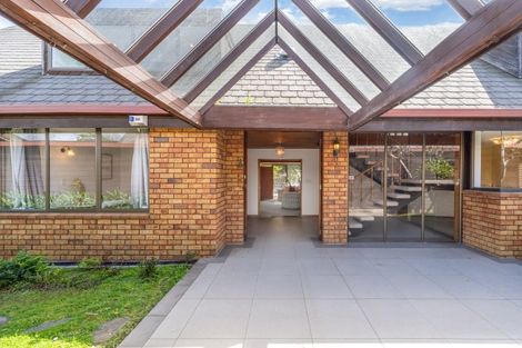 Photo of property in 12 Dayspring Way, Pakuranga, Auckland, 2010