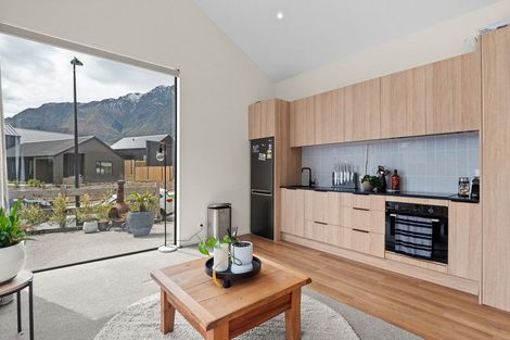 Photo of property in 93 Spur Ridge Rise, Jacks Point, 9371