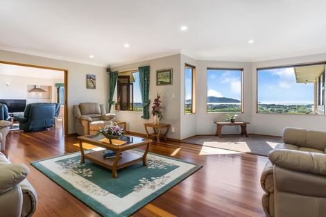 Photo of property in 243 Huia Street, Waikanae, 5391