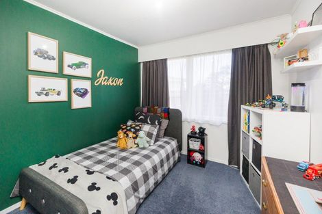 Photo of property in 56 Karamea Crescent, Kelvin Grove, Palmerston North, 4414
