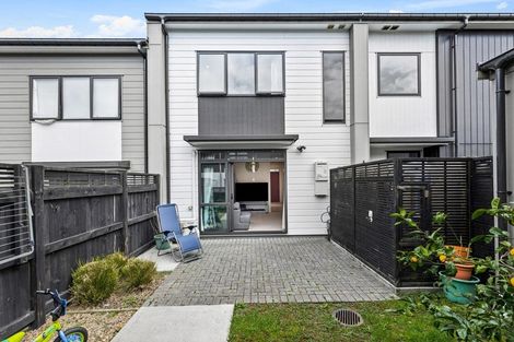 Photo of property in 13 Pukewhero Rise, Westgate, Auckland, 0614