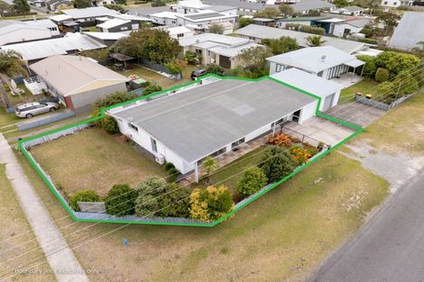 Photo of property in 100a Tamaki Road, Whangamata, 3620