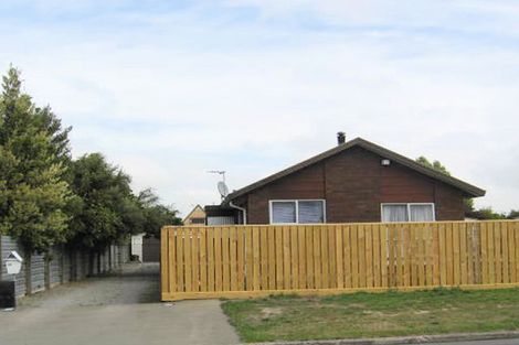 Photo of property in 17 William Street, Rolleston, 7614