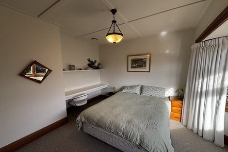 Photo of property in 22 Chilman Street, Strandon, New Plymouth, 4312