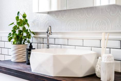 Photo of property in 1539 State Highway 16, Helensville, 0875