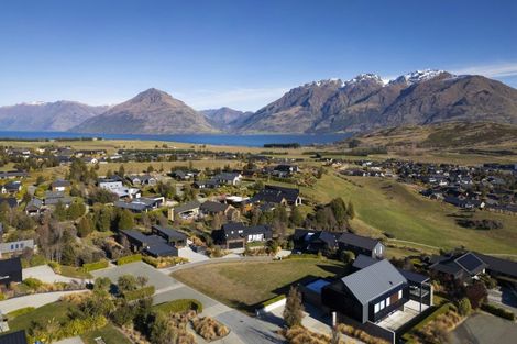 Photo of property in 14 Glenfiddich Road, Jacks Point, Queenstown, 9371