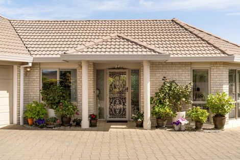 Photo of property in 53 Jasmine Place, Mount Maunganui, 3116