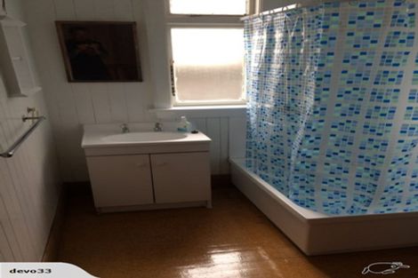 Photo of property in 220 Riccarton Road, Riccarton, Christchurch, 8041