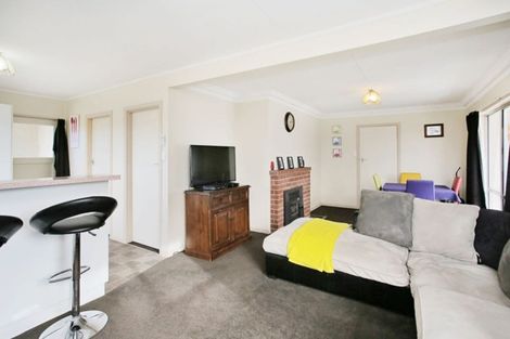 Photo of property in 9 Burns Street, Kew, Invercargill, 9812