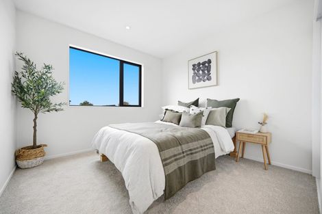 Photo of property in 6 Sails Road, Hobsonville, 0616