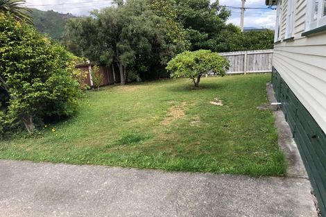 Photo of property in 7 Dublin Street, Wainuiomata, Lower Hutt, 5014