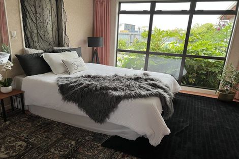 Photo of property in 16 Bradshaw Terrace, Riccarton, Christchurch, 8011