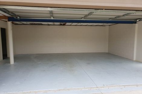 Photo of property in 17 Makiri Street, Helensville, 0800