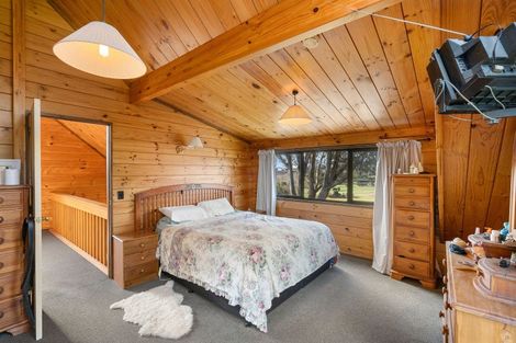 Photo of property in 35 Old Coach Road, Otaki, 5512