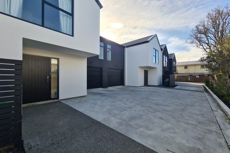 Photo of property in 2/31 Champion Street, Edgeware, Christchurch, 8013